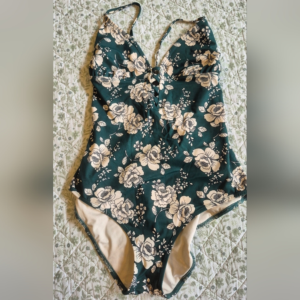 Adore Me One Piece Swimsuit XL